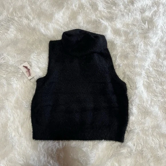 Jessica Simpson Fuzzy Fur Turtleneck Tank Top Black Girls Sz. L - Picture 5 of 8